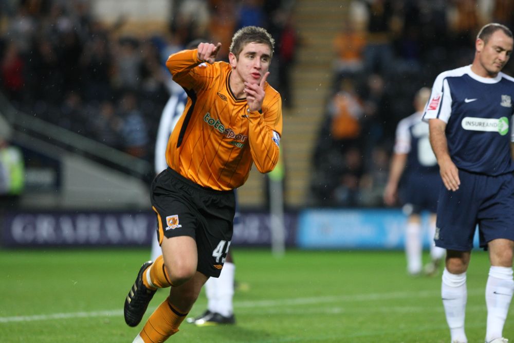 Tom Cairney Debut Goal v Southend Tom Cairney Debut Goal v Southend