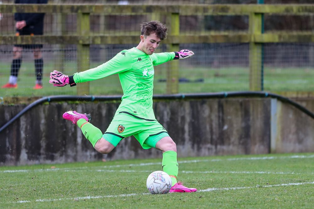 Callum Yam Hull U18 Debut v Barnsley (H) Jan 23 Callum Yam Hull U18 Debut v Barnsley (H) Jan 23