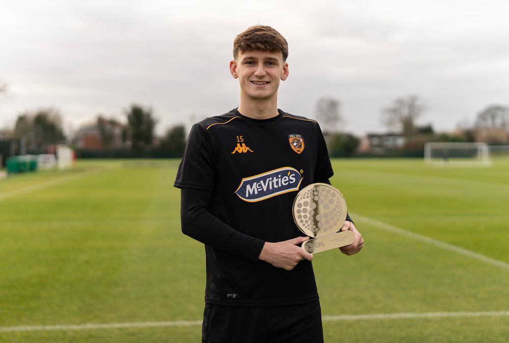 Tyler Morton EFL Young POTM Nov 2023 2.jpg Tyler Morton EFL Young POTM Nov 2023 2.jpg