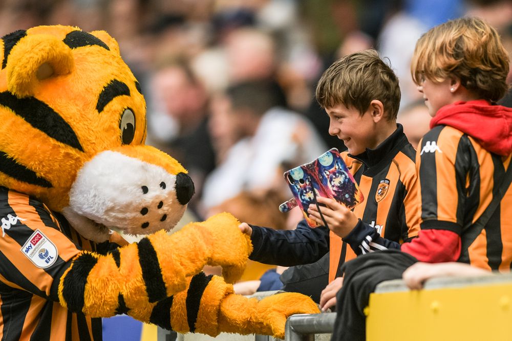 Roary Supporter Millwall H Aug 2024.jpg Roary Supporter Millwall H Aug 2024.jpg