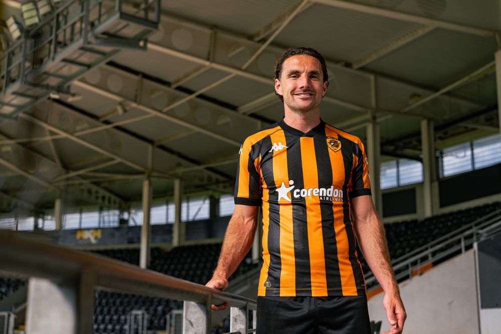 Home Kit 2024-25 P2 Lewie Coyle.jpg Home Kit 2024-25 P2 Lewie Coyle.jpg