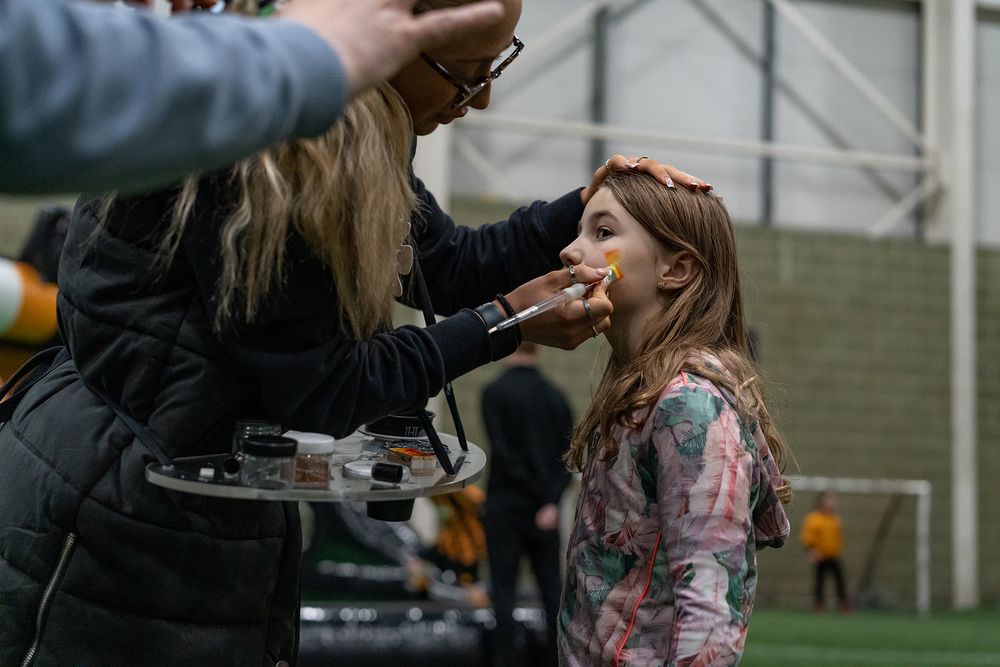Fan Park Face Painter Portsmouth H Nov 2024.jpg Fan Park Face Painter Portsmouth H Nov 2024.jpg